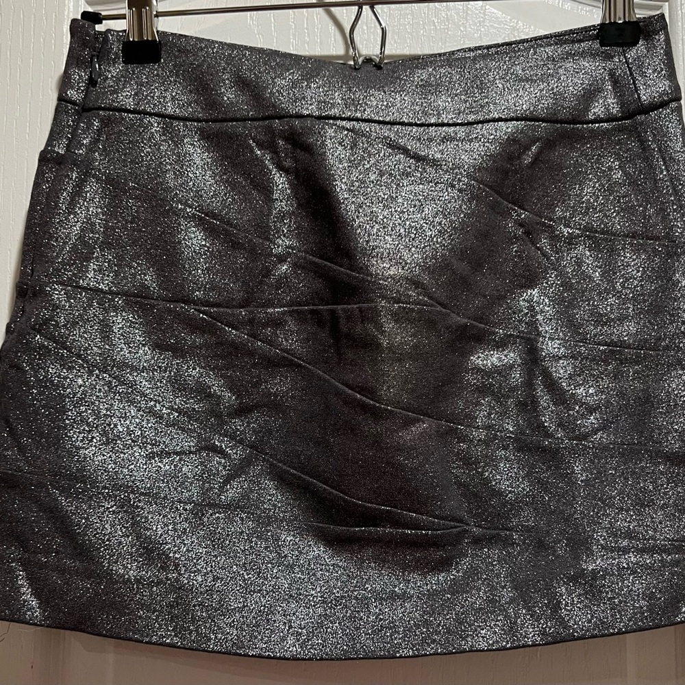 Express Metallic silver mini skirt size 00 - Picture 2 of 4